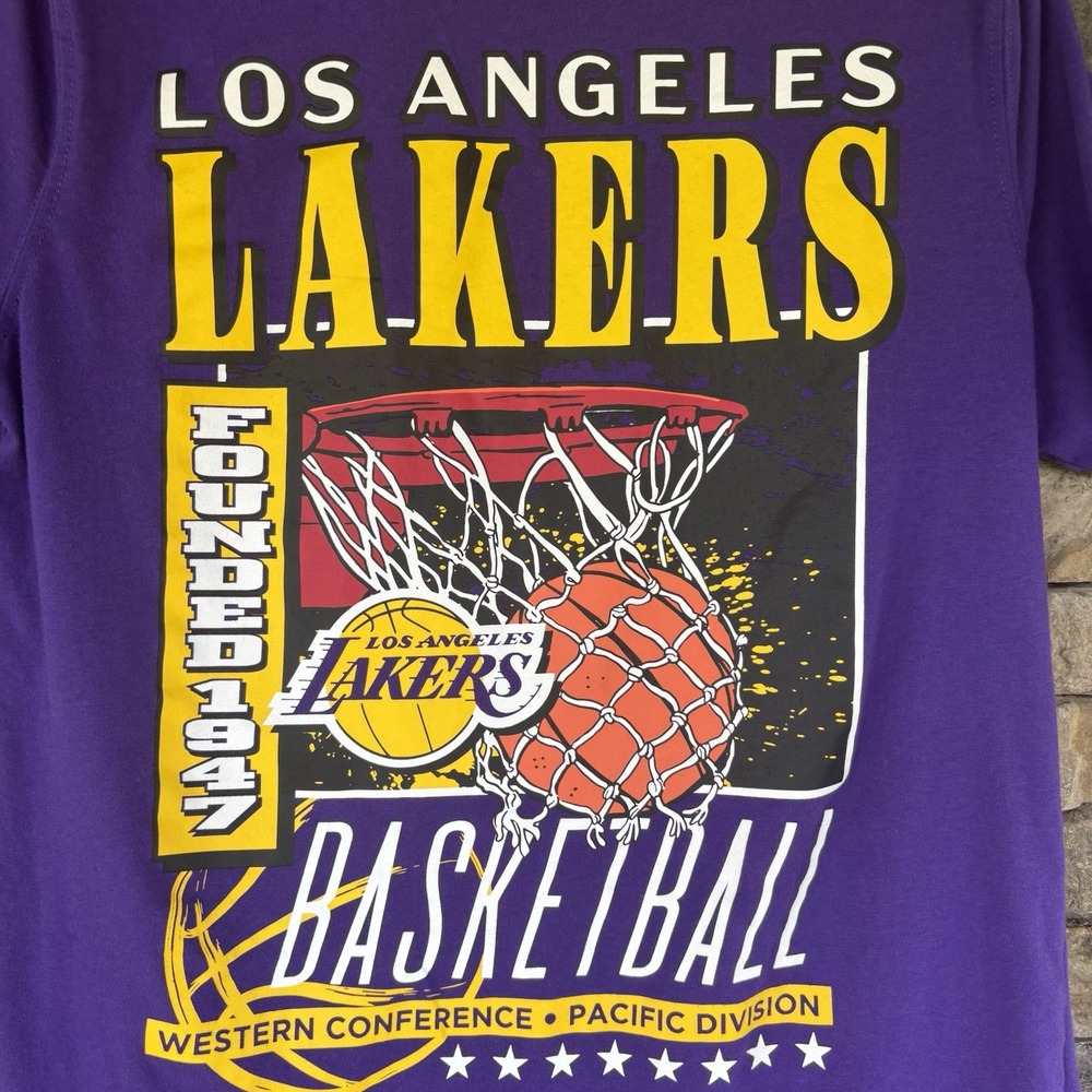 Vintage LA Lakers  Basketball  Purple M Tshirt Western Conferance pacific‎ D.V - Picture 2 of 4